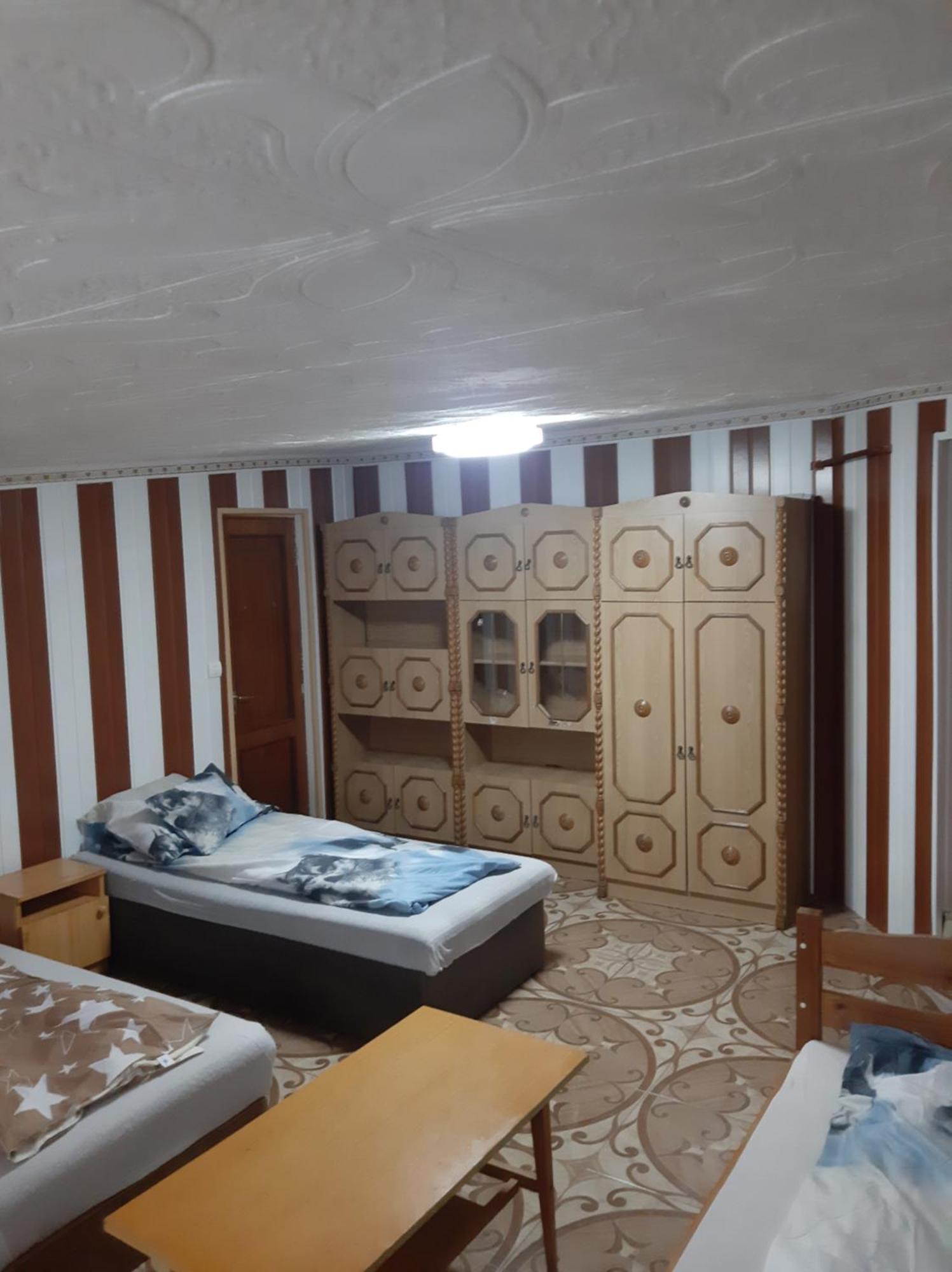 Viktoria Vendeghaz Apartment Miskolc Room photo